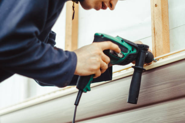 Best Storm Damage Siding Repair  in Willimantic, CT